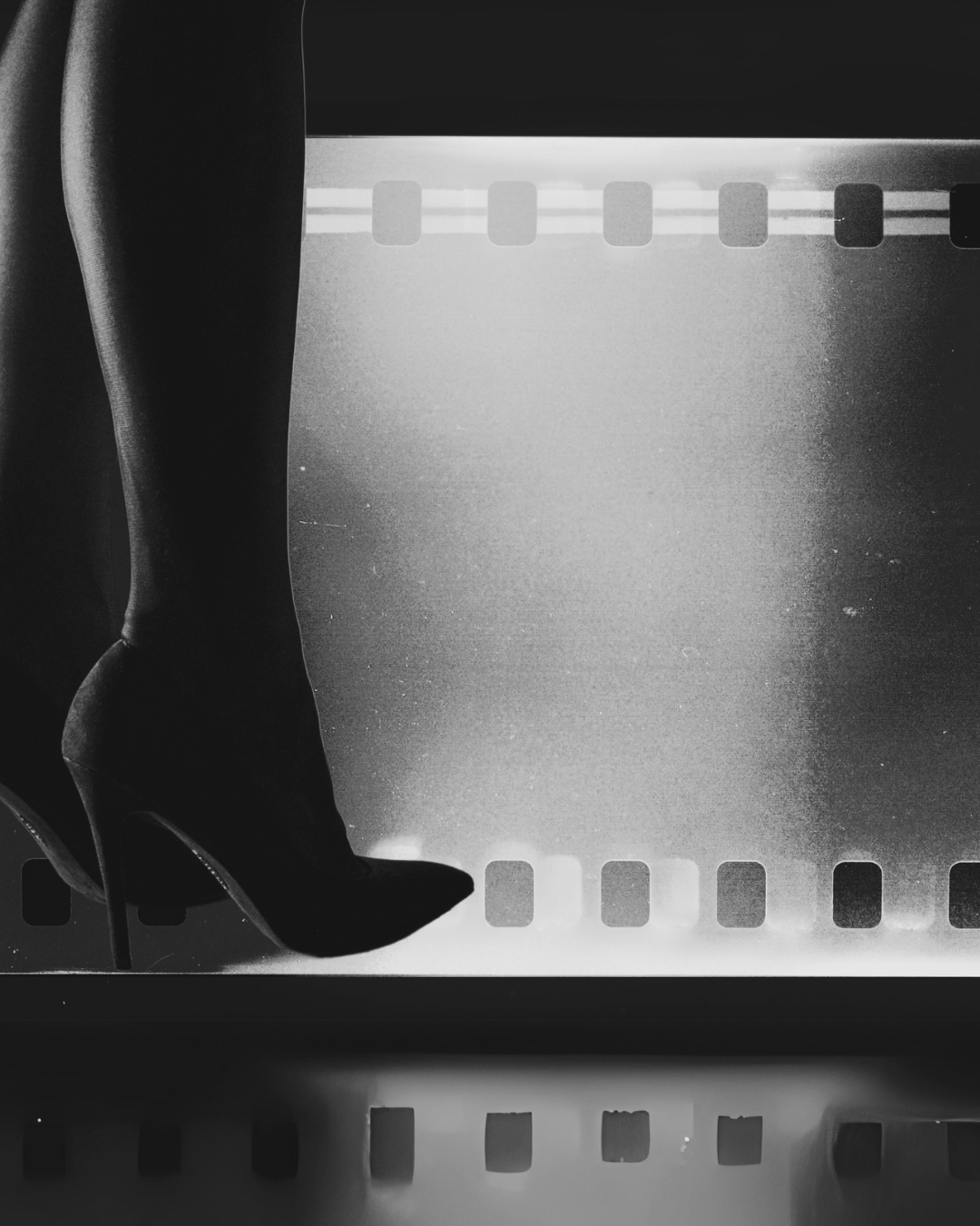 🎬 EPISODIO 2 – Il Nastro Quantico sotto i Tuoi Piedi